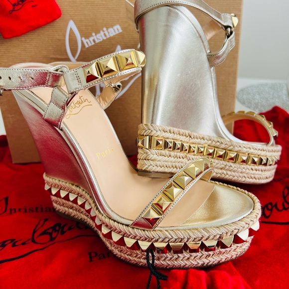 Christian Louboutin New in Box Gold Wedge Sandals Rare Sold out - Picture 7 of 9